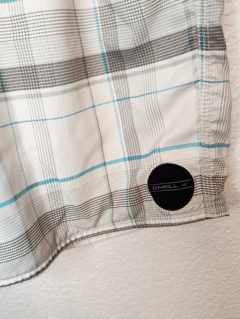 O'neill plaid board shorts men size 36 gray white turquoise swin trunks